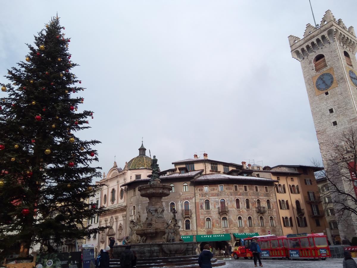 Alloggio Ponte Dei Cavalleggeri Hotel Trento Kültér fotó