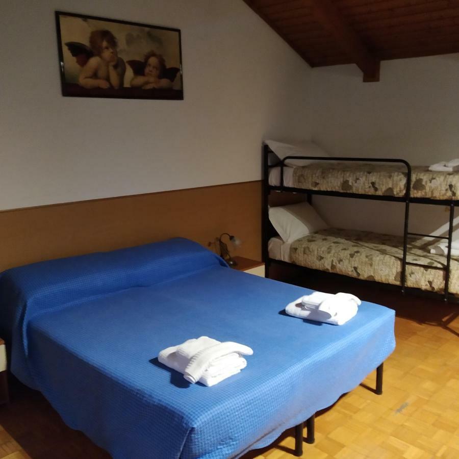 Alloggio Ponte Dei Cavalleggeri Hotel Trento Kültér fotó